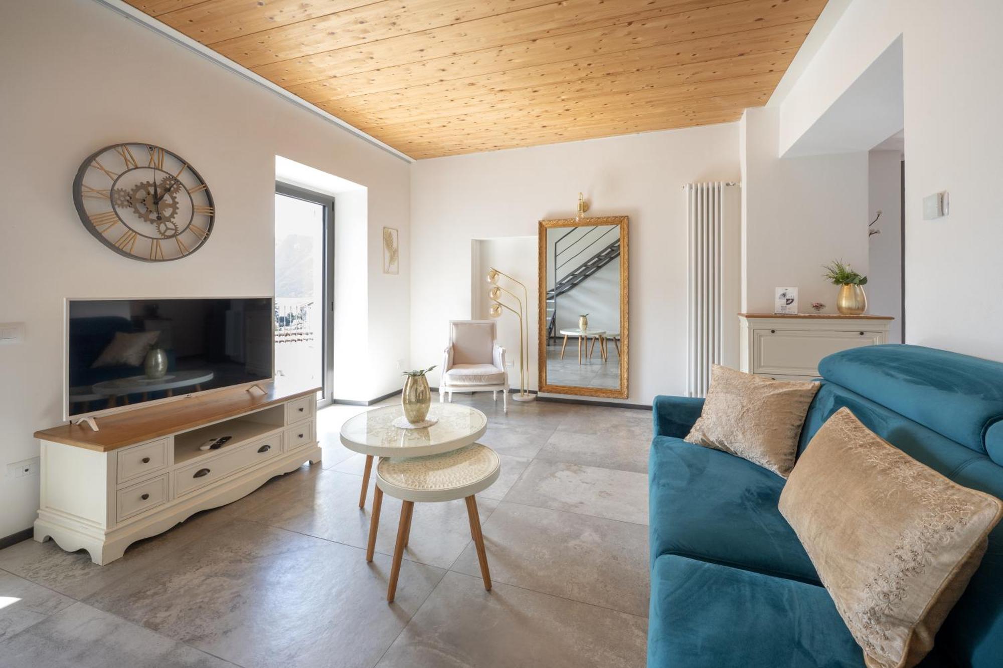 Lora Villa, With Lake View Ossuccio Екстер'єр фото