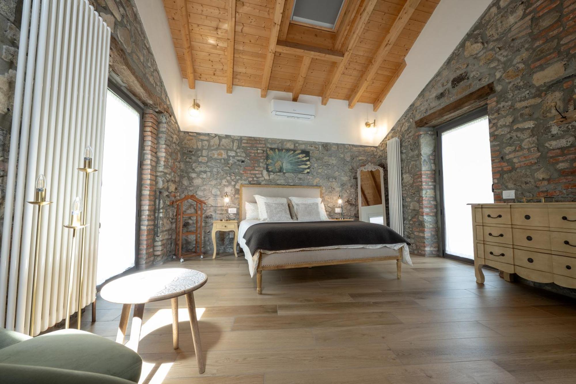 Lora Villa, With Lake View Ossuccio Екстер'єр фото